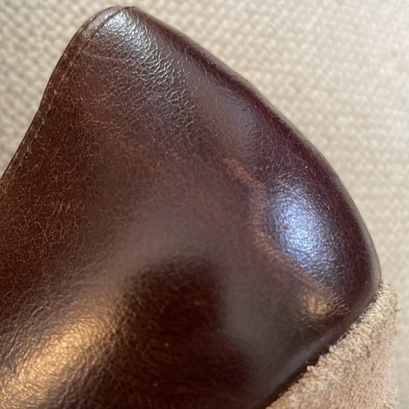 Steve Madden Leather Wedges- Small Buckle Front- Cognac Brown- Size 6 - Picture 10 of 10